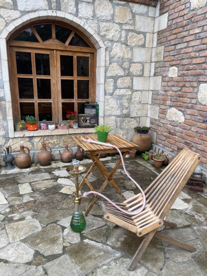 Odo'S Guest House Мартвілі Екстер'єр фото