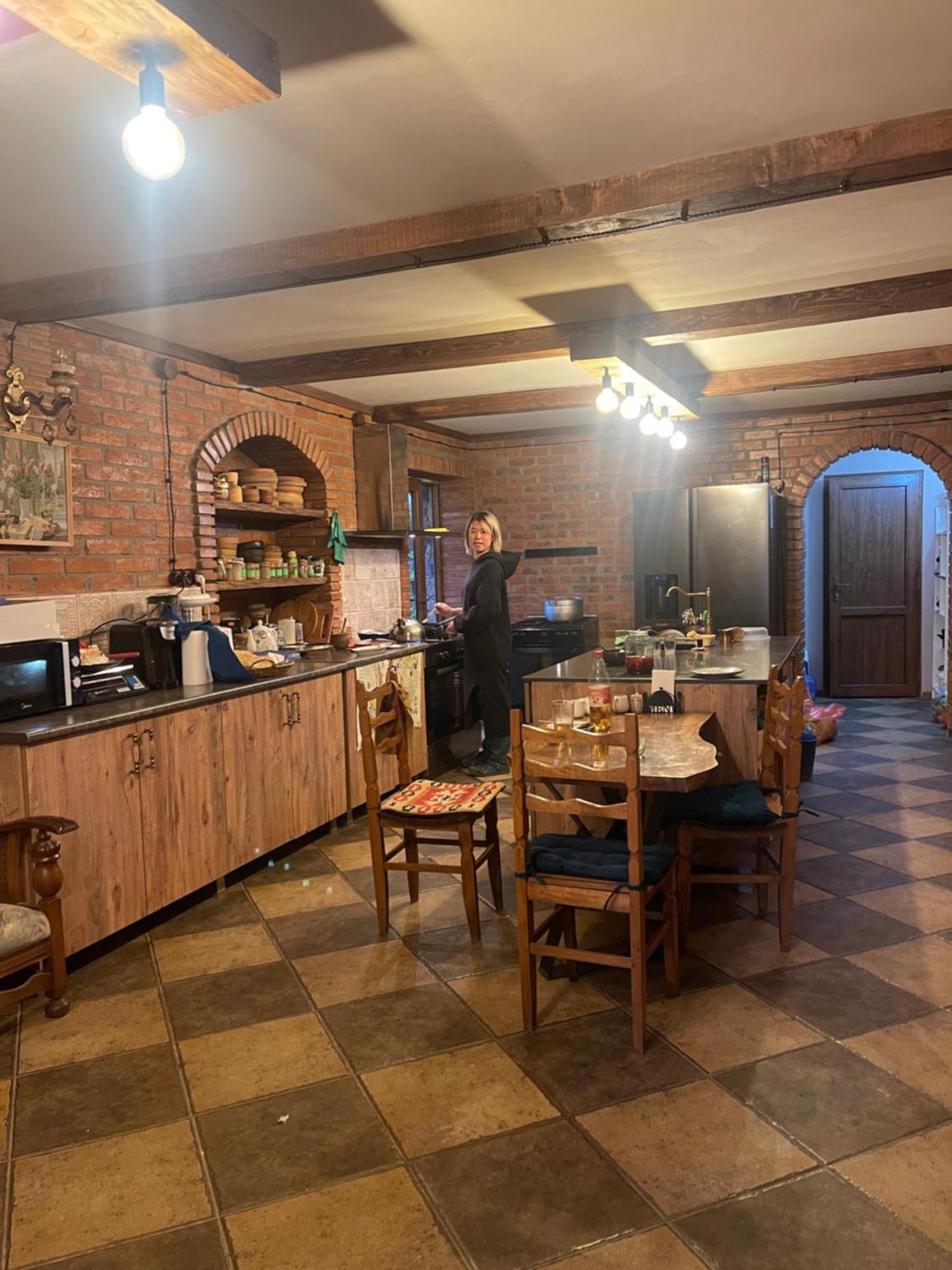 Odo'S Guest House Мартвілі Екстер'єр фото